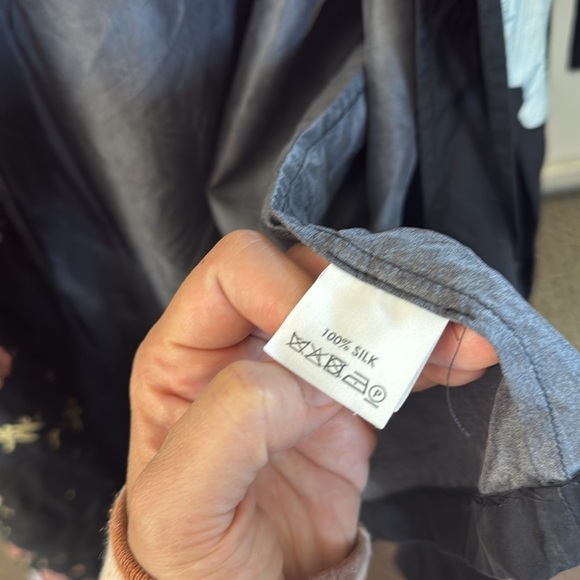 ✅SOLD✅💮🪷Silk Dries Van Noten side tie jacket robe floral print small - Picture 12 of 17